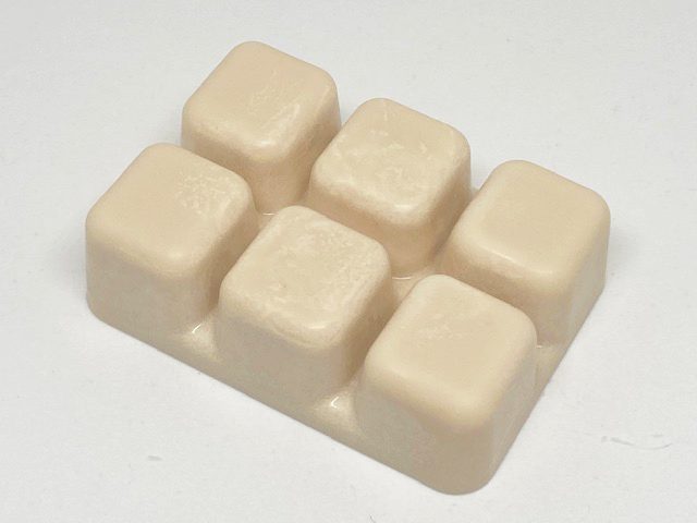 Glamping - Fire Roasted Marshmallow Scented Soy Wax Melt image 4