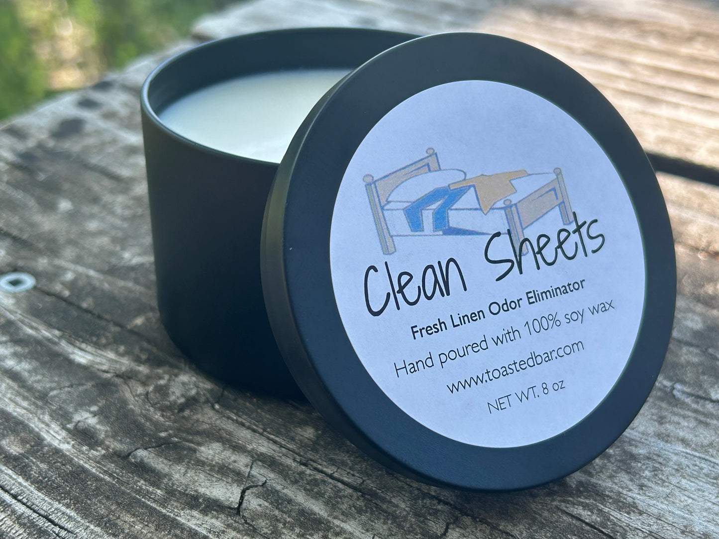 Clean Sheets - Fresh Linen Scented Odor Eliminating Soy Candle
