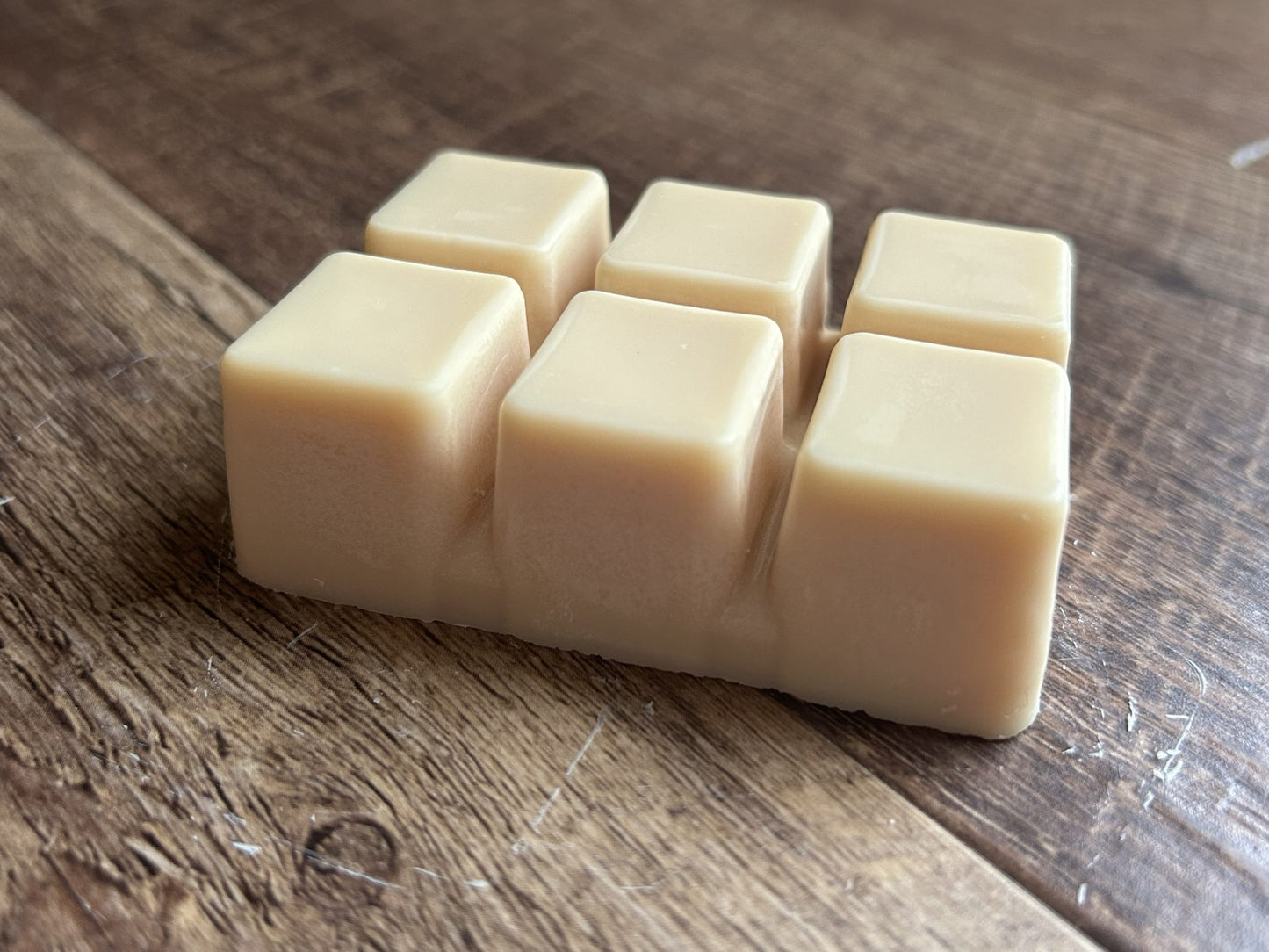 Glamping - Fire Roasted Marshmallow Scented Soy Wax Melt image 2