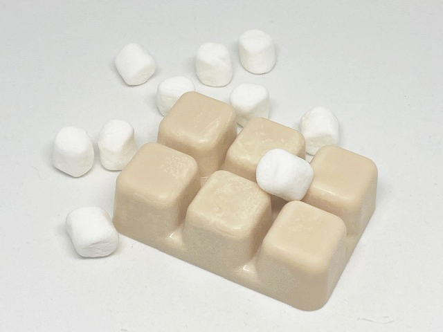 Glamping - Fire Roasted Marshmallow Scented Soy Wax Melt image 5