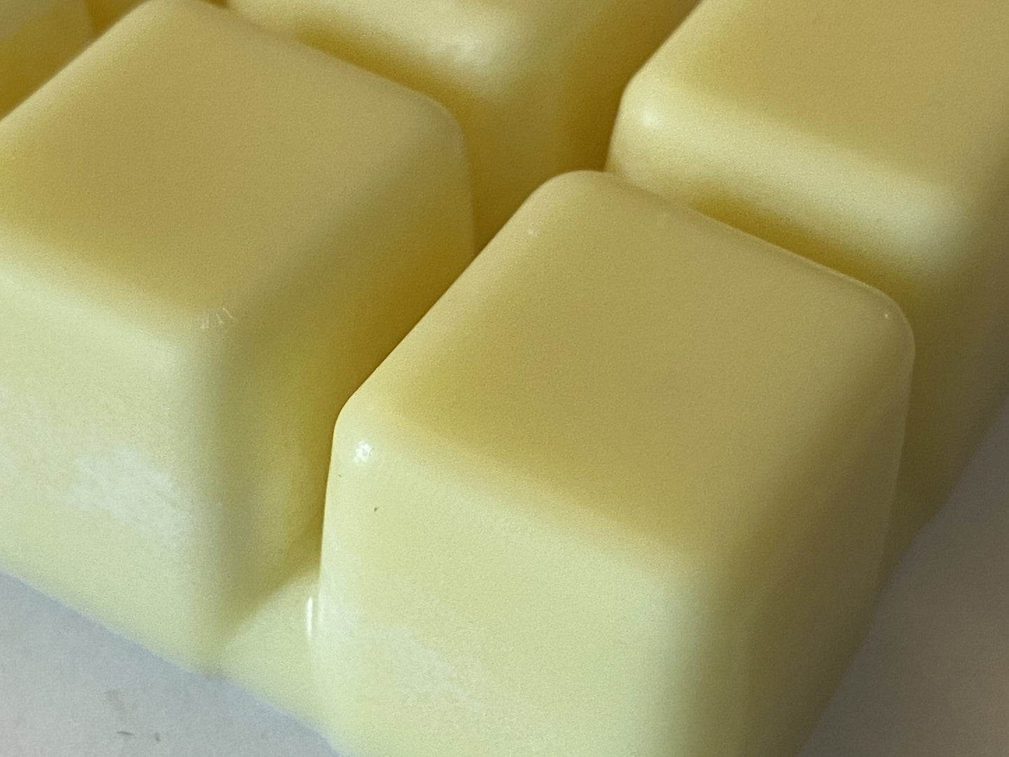 Limoncello - Lemon Verbena Scented Soy Wax Melt image 6