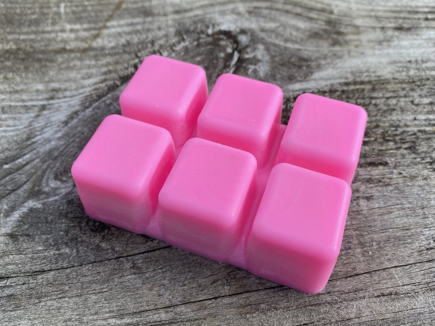 Bikini Babe - Bombshell Type Scented Soy Wax Melt image 4