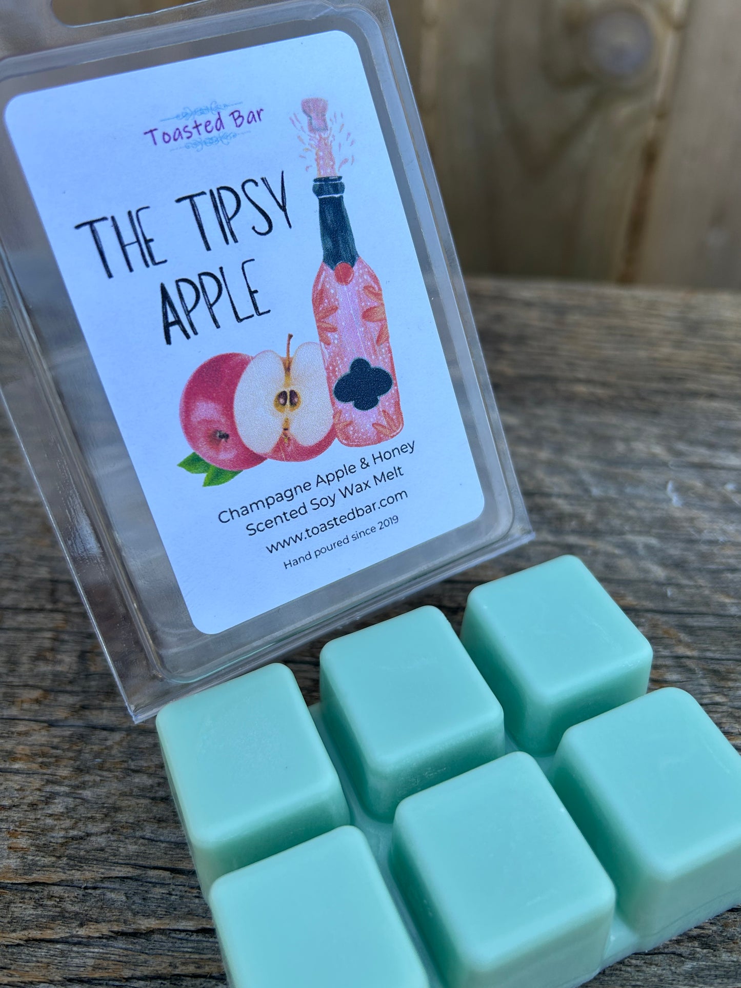 The Tipsy Apple - Champagne Apple and Honey Scented Soy Wax Melt