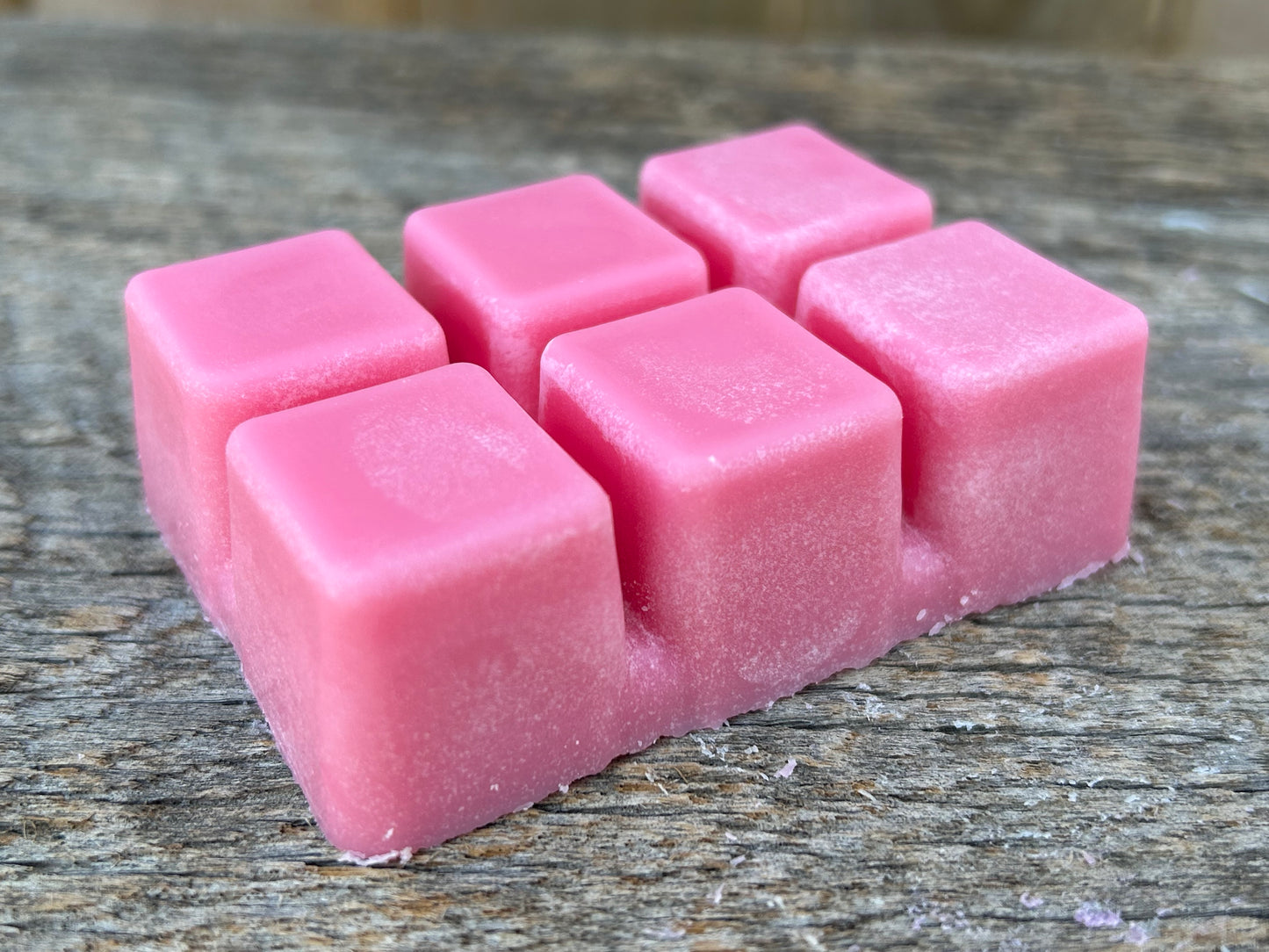 Hot Mama - Hot Cinnamon Scented Soy Wax Melt
