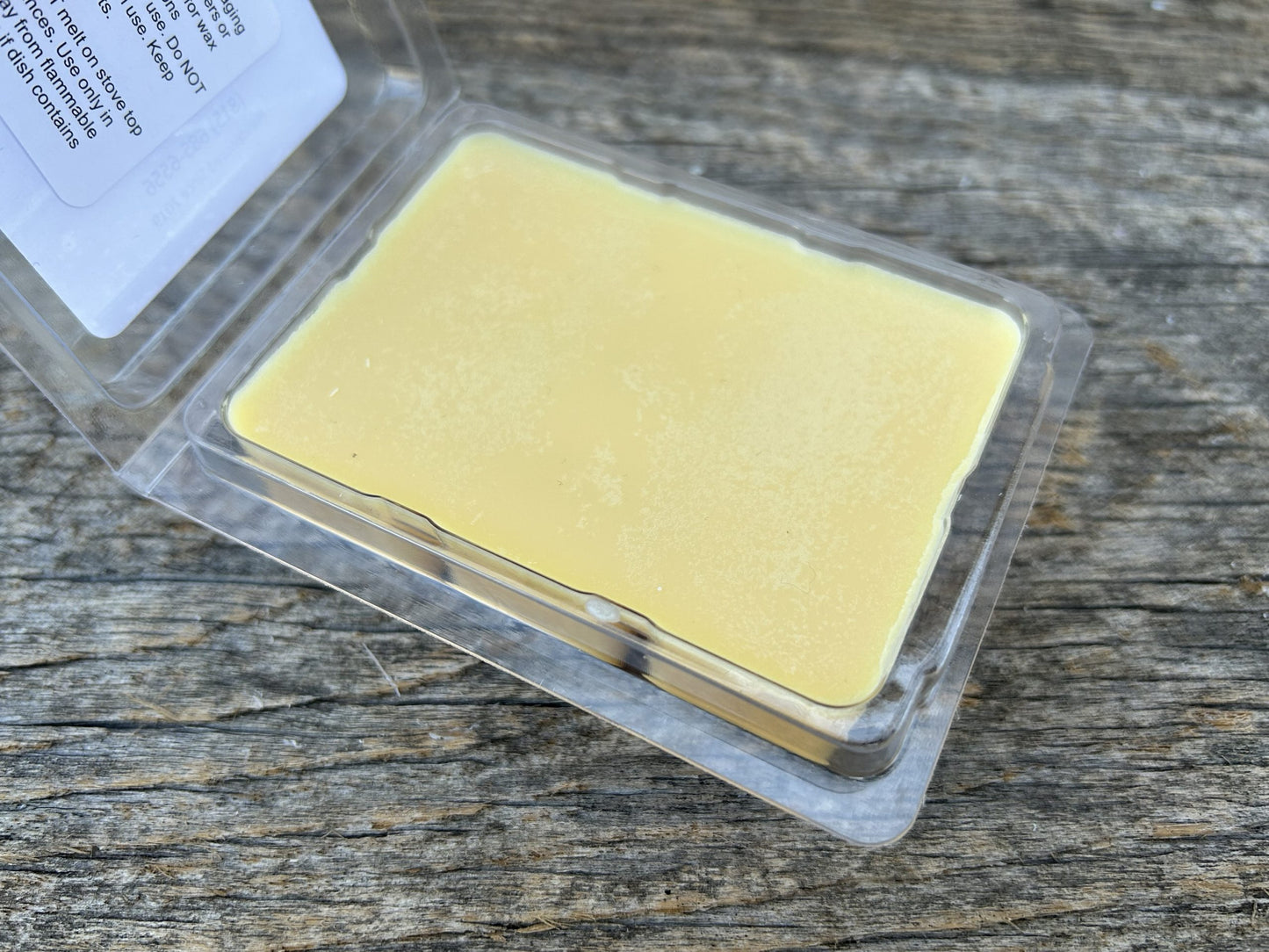 The Bee's Knees - Sunflower Scented Soy Wax Melt image 1