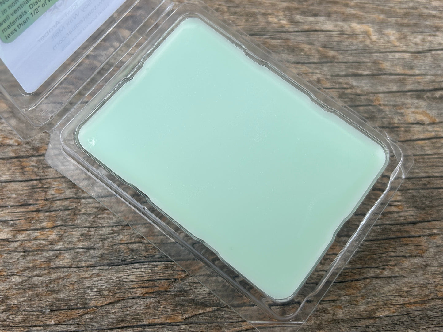Momentum - Bergamot Kiwi & Amber Scented Soy Wax Melt