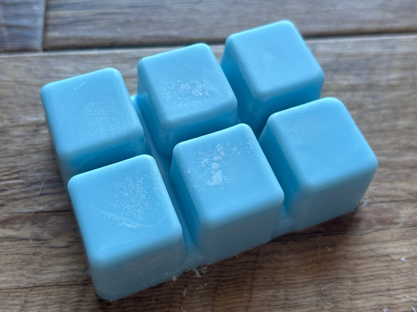 Crabby Pants - Sea Breeze and Amber Scented Soy Wax Melt