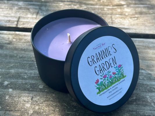 Grannie's Garden - Honeysuckle and Jasmine Scented Soy Candle